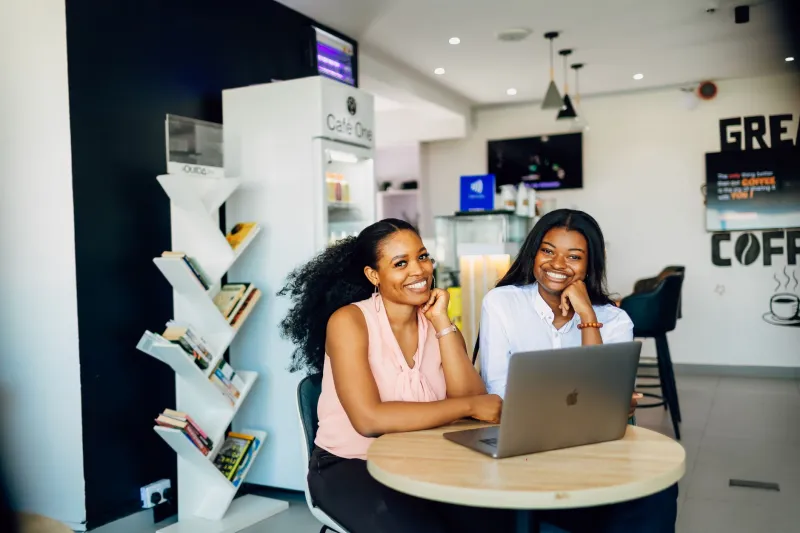 So You Want to Work With Your Best Friend? Here's What Nobody Tells You First